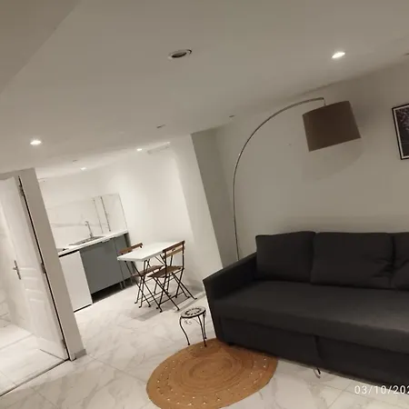 A Proche Cv Et Marche De Noel De Strasbourg * Eckbolsheim