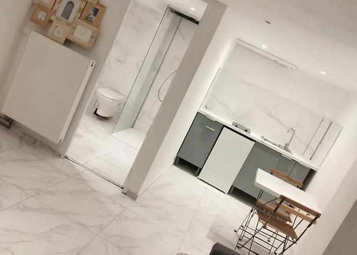 A Proche Cv Et Marche De Noel De Strasbourg